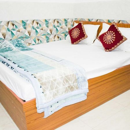 Hotel O New Jp Hotel 메루트 외부 사진